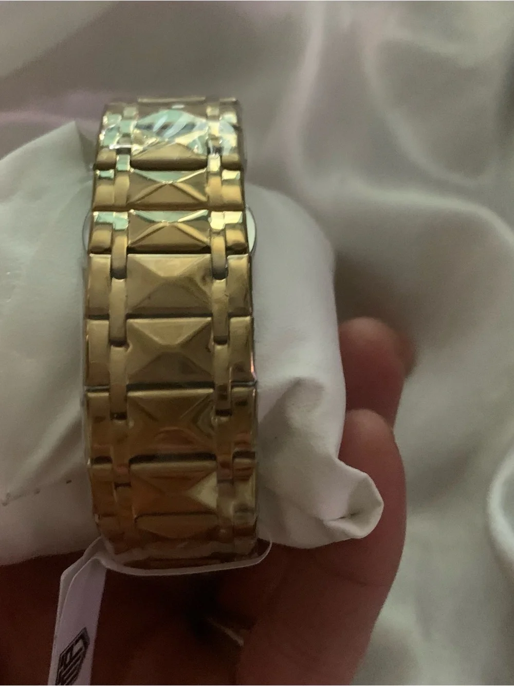 Montres Prestige gold color watch nwt